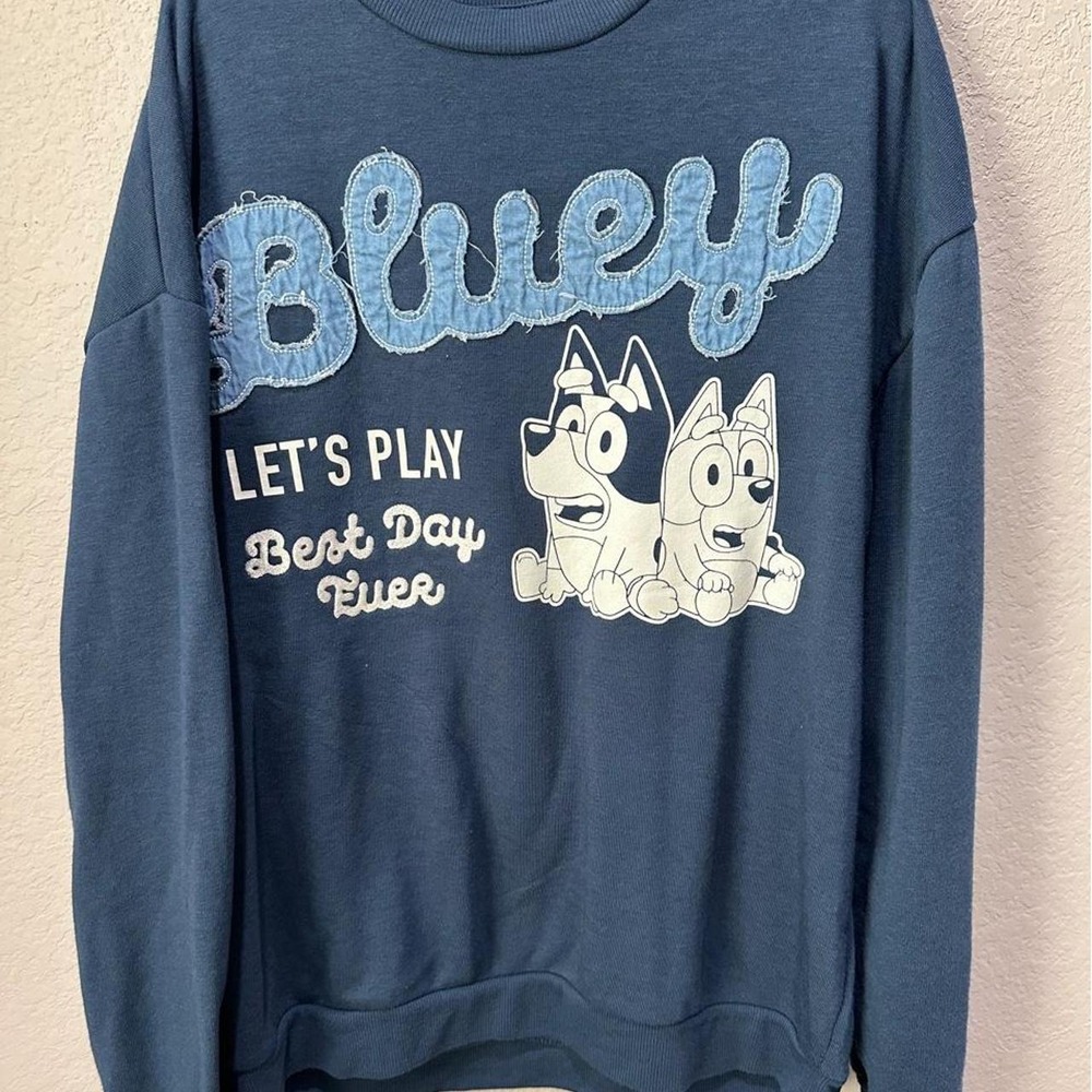 Bluey & Bingo Best Day Ever Denim Patch Graphic Sweatshirt Navy Kids Size XL